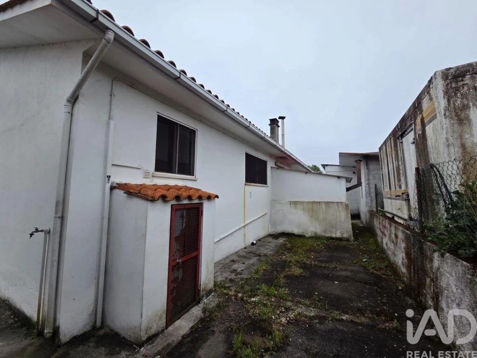 Loja para Venda em Ovoa e Vimieiro Foto 18