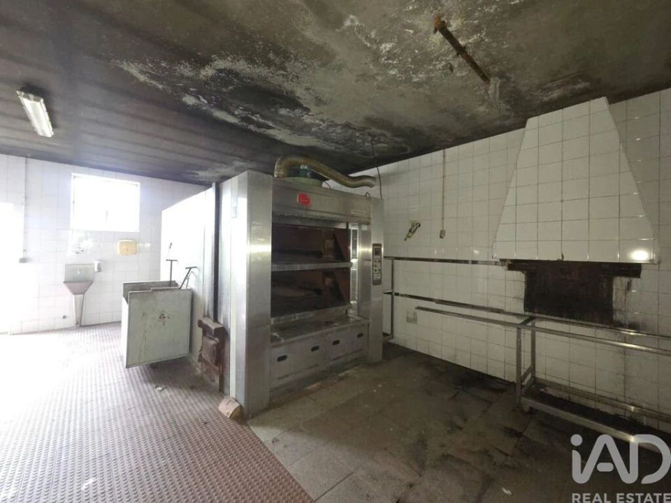 Loja para Venda em Ovoa e Vimieiro Foto 9