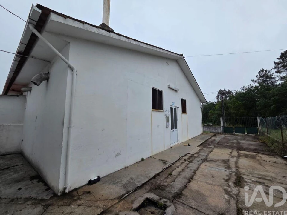 Loja para Venda em Ovoa e Vimieiro Foto 19