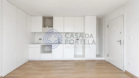 Apartamento T2 para Venda em Campanhã