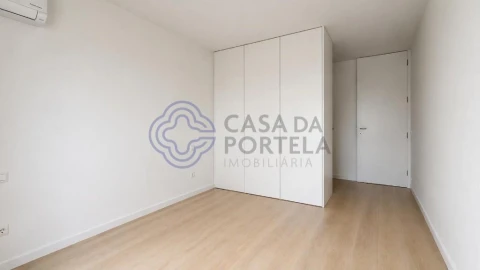 Apartamento T2 para Venda em Campanhã