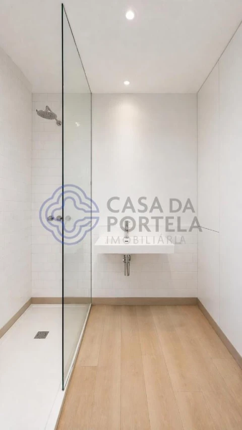 Apartamento T2 para Venda em Campanhã