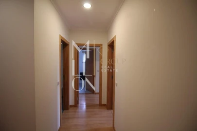 Apartamento T3 para Venda em Esgueira