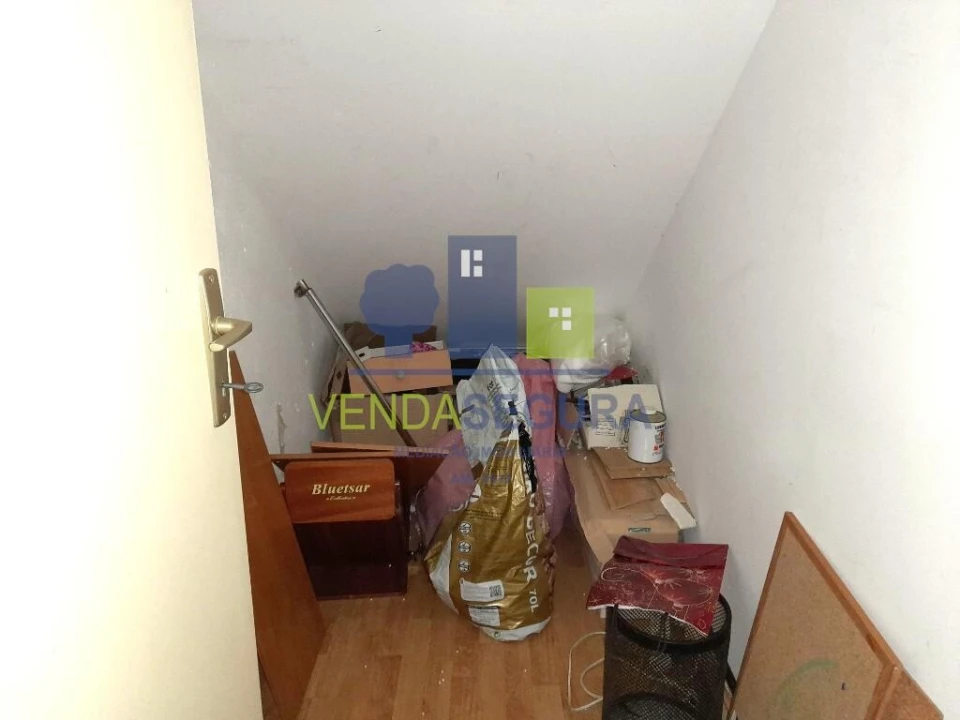 Loja para Arrendamento em Beja (Santiago Maior e São João Baptista) Foto 9