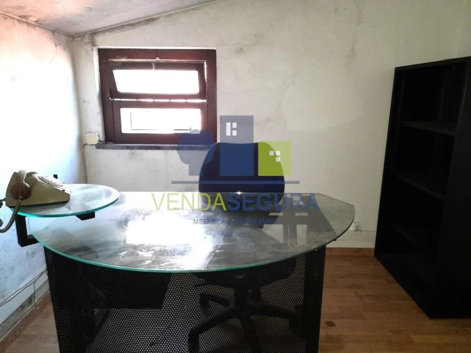 Loja para Arrendamento em Beja (Santiago Maior e São João Baptista) Foto 14