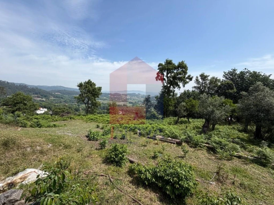Moradia T3 para Venda em Vila Verde e Barbudo Foto 22