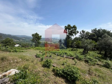 Moradia T3 para Venda em Vila Verde e Barbudo
