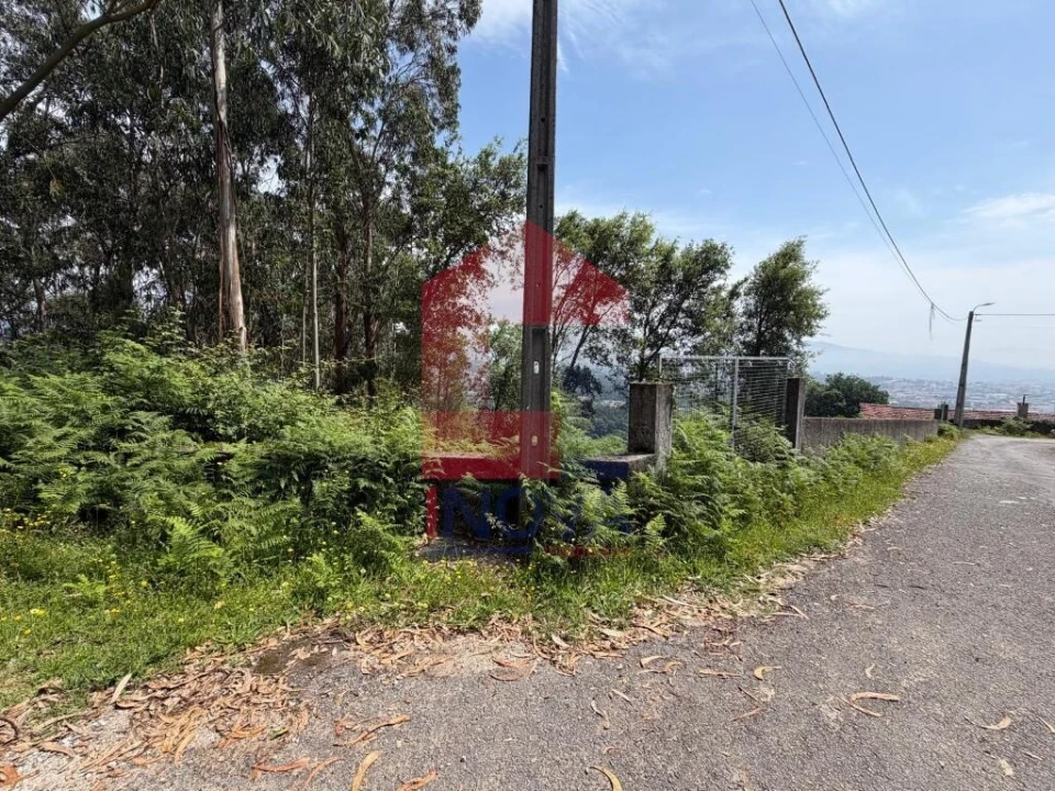 Moradia T3 para Venda em Vila Verde e Barbudo Foto 24