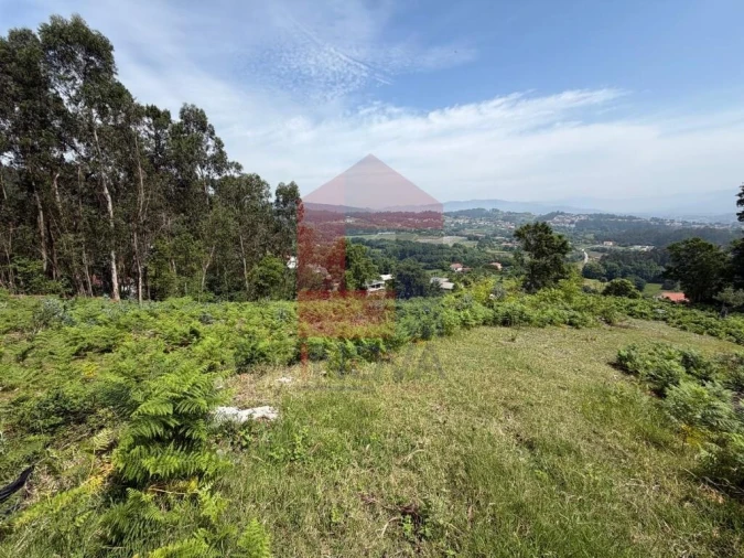 Moradia T3 para Venda em Vila Verde e Barbudo Foto 16