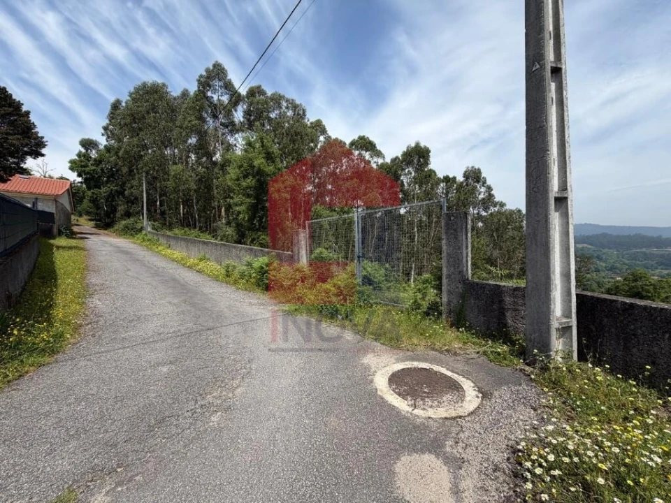 Moradia T3 para Venda em Vila Verde e Barbudo Foto 25