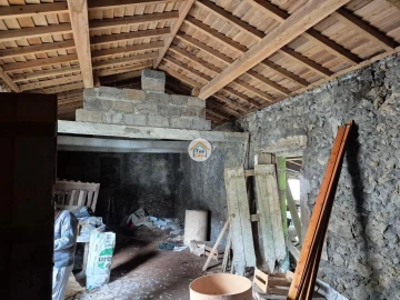 Moradia para Venda em Lagoa (Santa Cruz)