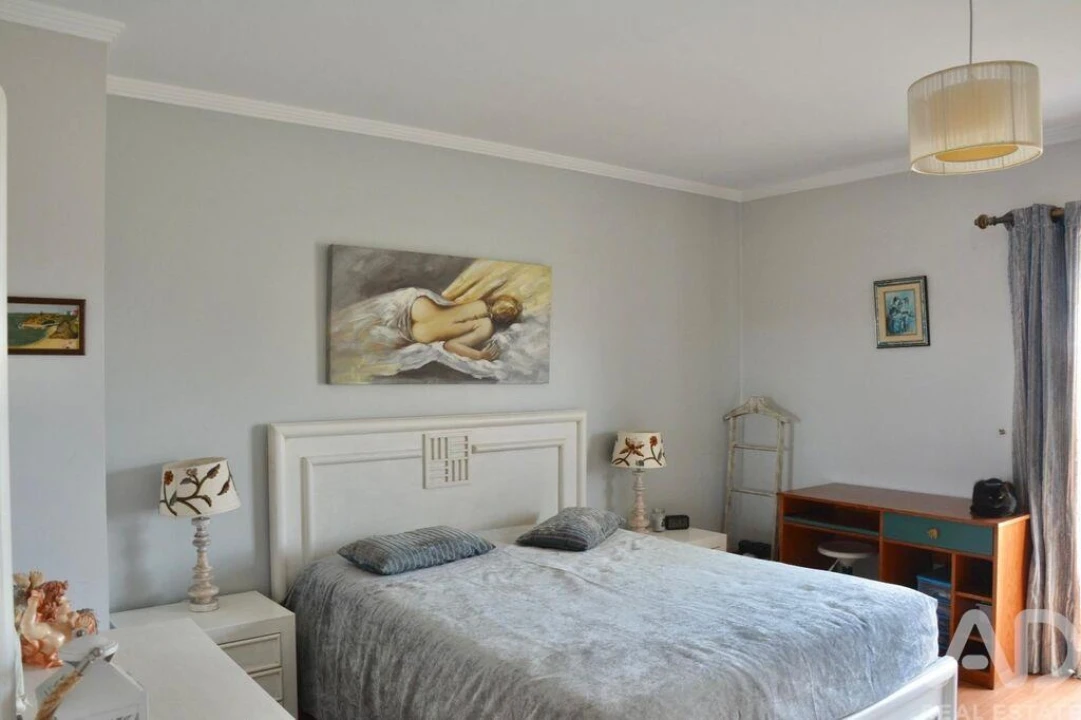Apartamento T3 para Venda em Albufeira e Olhos de Água Foto 1