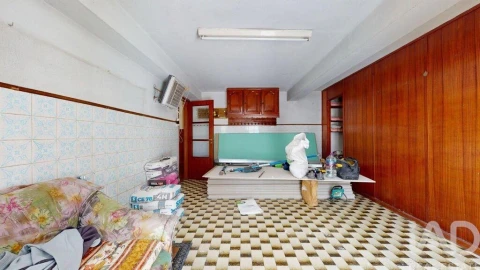 Moradia T11 para Venda em Paranhos