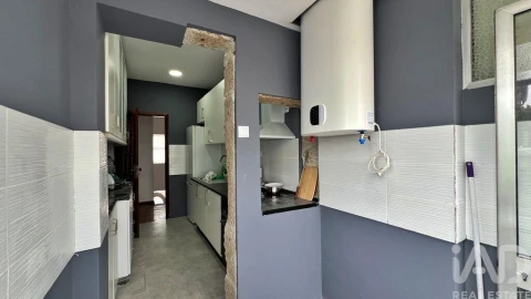 Moradia T11 para Venda em Paranhos