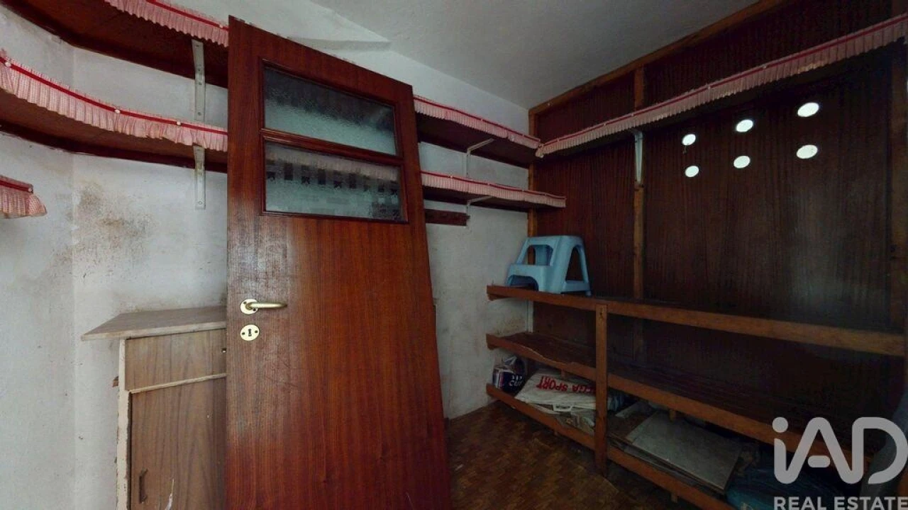 Moradia T11 para Venda em Paranhos Foto 12