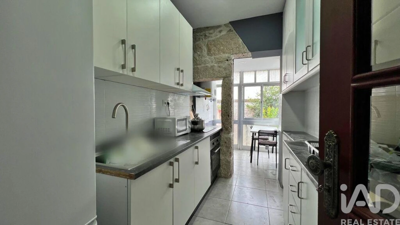 Moradia T11 para Venda em Paranhos Foto 5