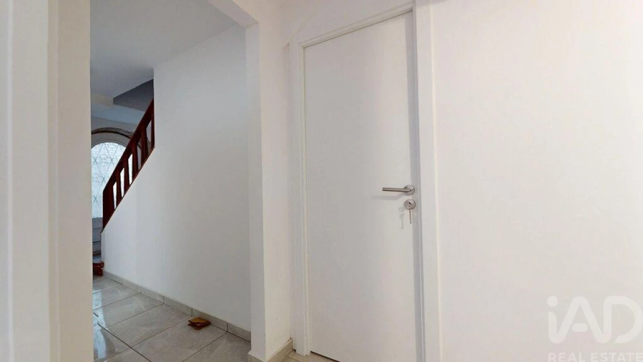 Moradia T11 para Venda em Paranhos Foto 14