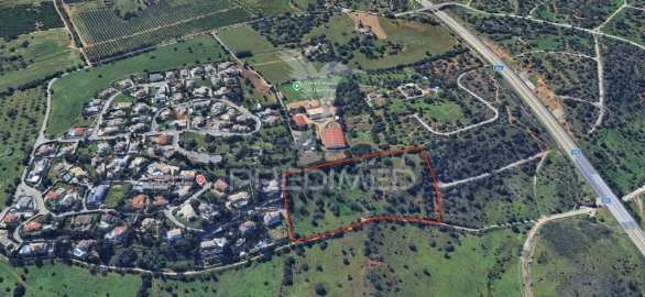 Terreno para Venda em Portimão
