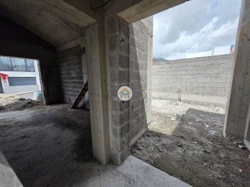 Moradia T3 para Venda em Agua de Alto