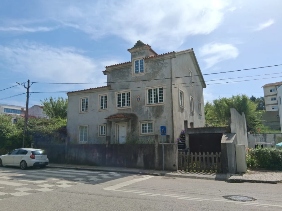 Moradia T5 para Venda em Cernache Foto 1
