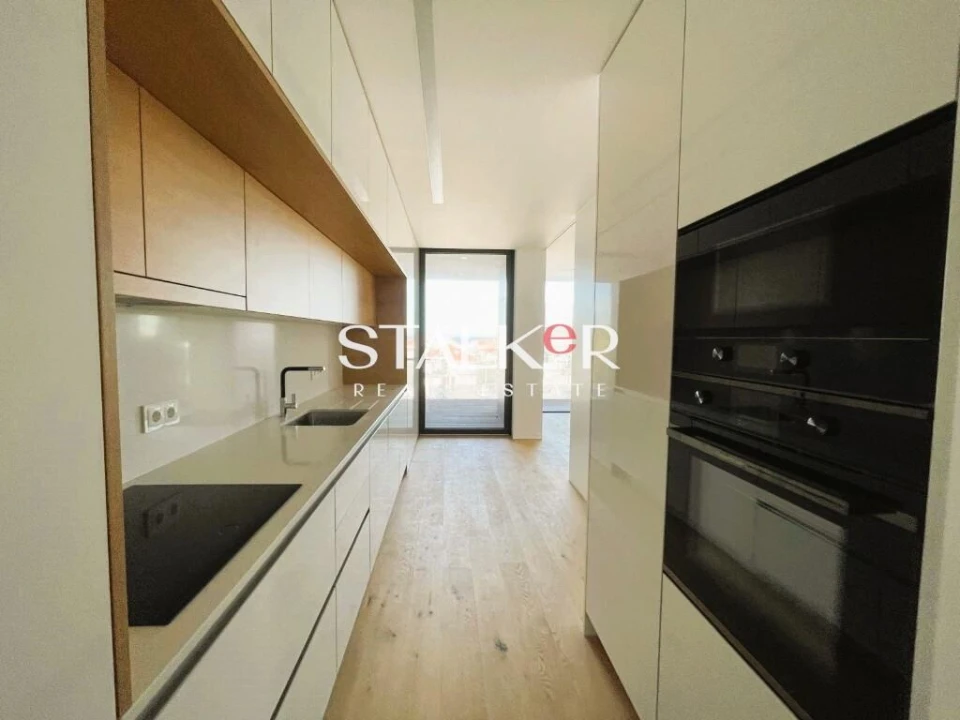Apartamento T3 para Venda em Espinho Foto 8