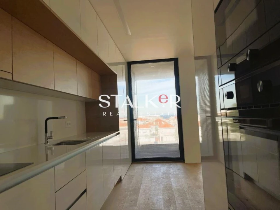 Apartamento T3 para Venda em Espinho Foto 19