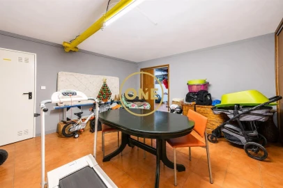 Apartamento T3 para Venda em Gondifelos, Cavalões e Outiz