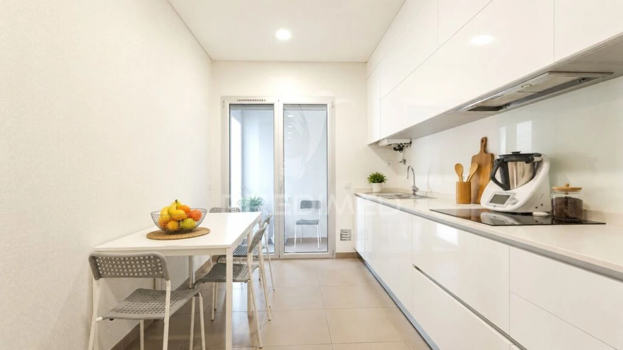 Apartamento T2 para Venda em Fatima Foto 8