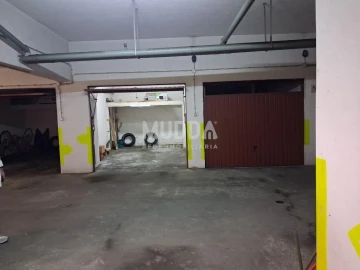 Garagem para Venda em Caldas da Rainha - Santo Onofre e Serra do Bouro