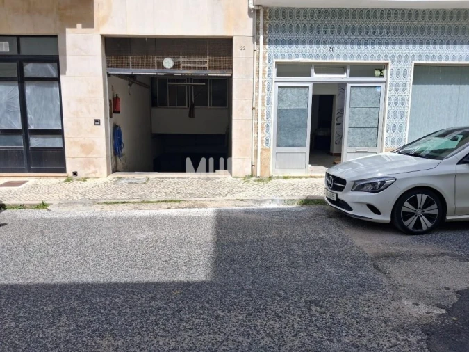 Garagem para Venda em Caldas da Rainha - Santo Onofre e Serra do Bouro Foto 7