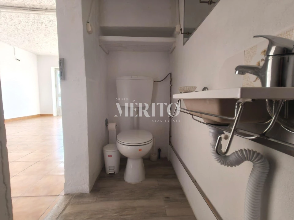 Loja para Arrendamento em Estela Foto 6