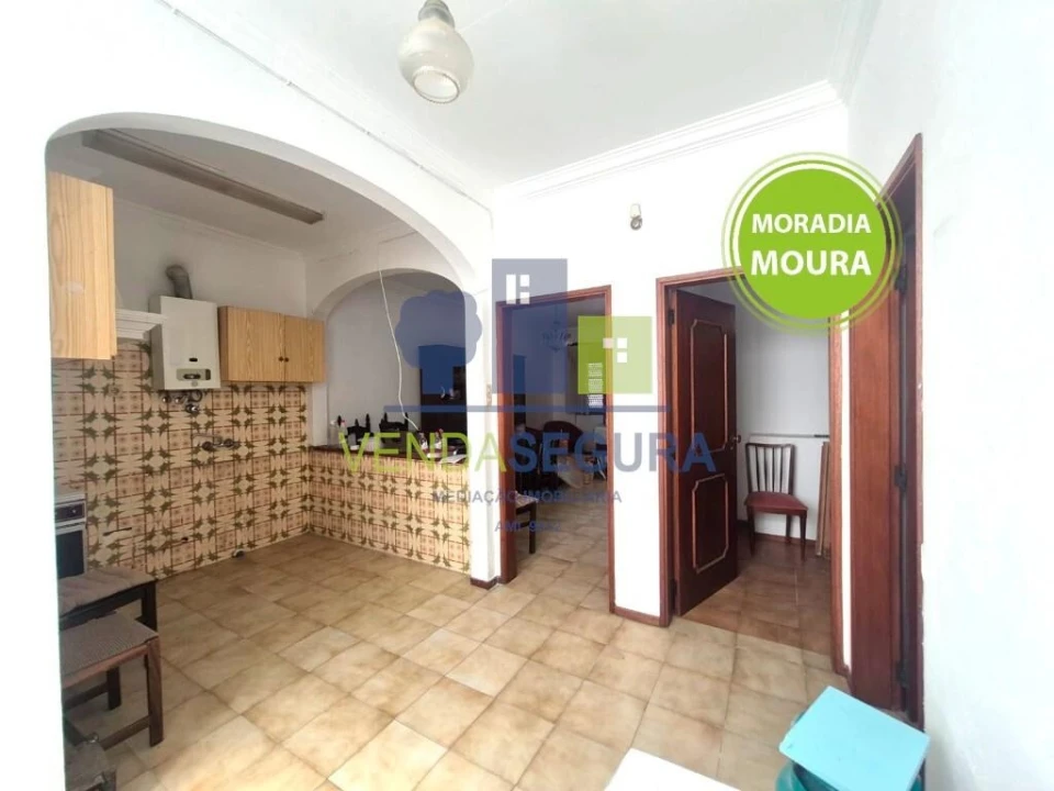 Moradia T1 para Venda em Safara e Santo Aleixo da Restauração Foto 1