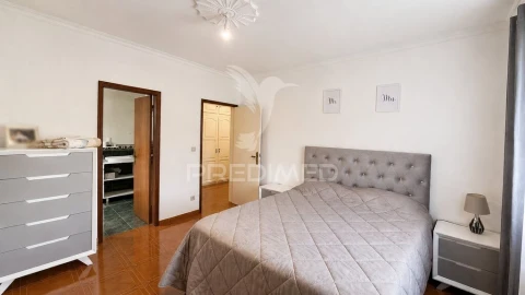 Moradia T3 para Venda em Carvalhais