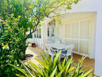 Moradia T5 para Venda em Alvor
