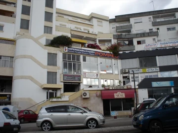 Loja para Venda em Leiria, Pousos, Barreira e Cortes