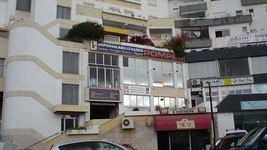 Loja para Venda em Leiria, Pousos, Barreira e Cortes
