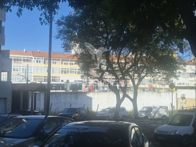 Loja para Venda em Laranjeiro e Feijó Foto 16