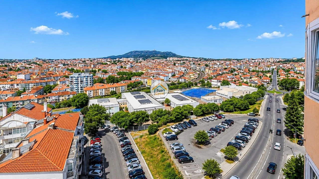 Apartamento T4 para Venda em Algueirão-Mem Martins Foto 7
