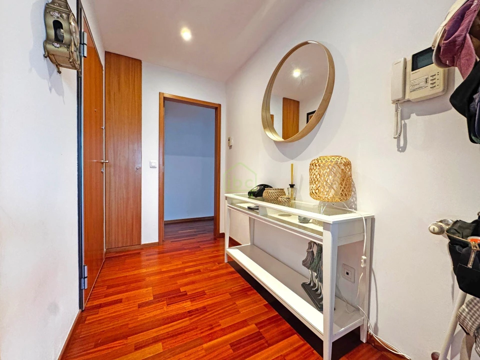Apartamento T2 para Venda em Vilar de Pinheiro Foto 9