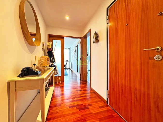 Apartamento T2 para Venda em Vilar de Pinheiro Foto 17
