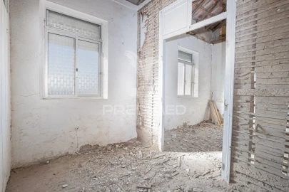 Prédio para Venda em Setubal (São Sebastião)