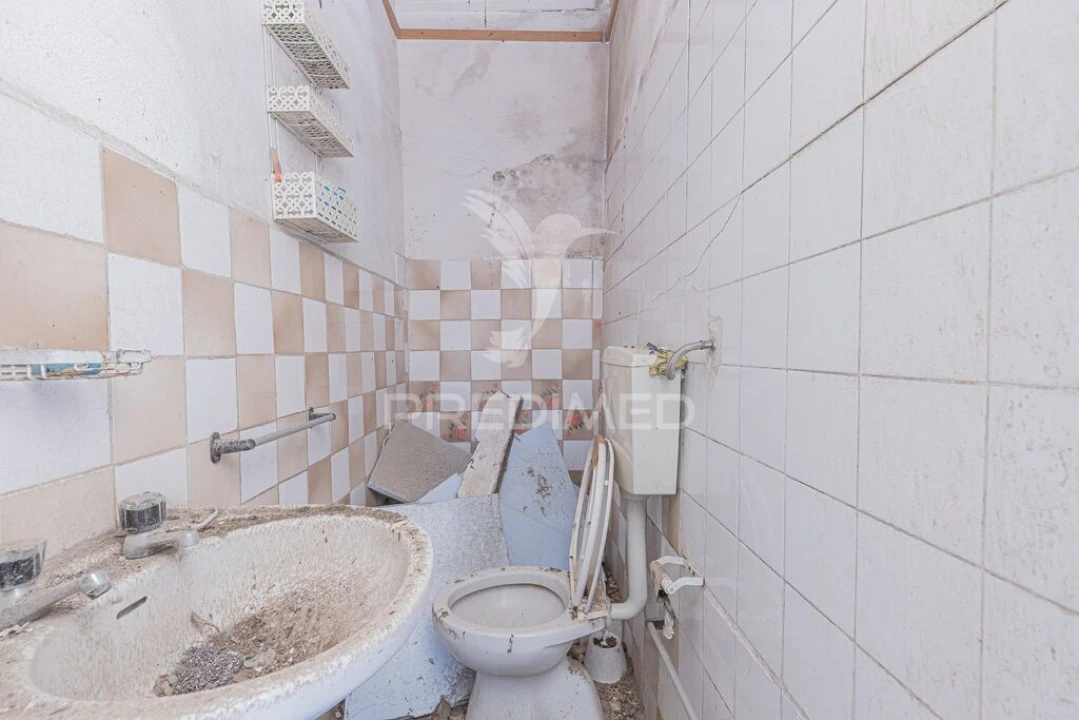 Prédio para Venda em Setubal (São Sebastião) Foto 9