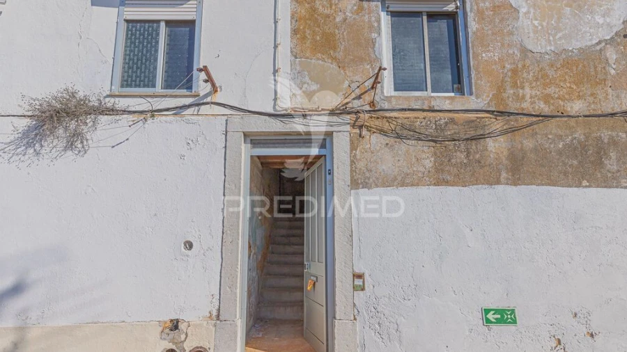 Prédio para Venda em Setubal (São Sebastião)