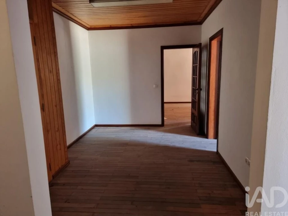 Armazém para Venda em Vilarinho do Bairro Foto 7