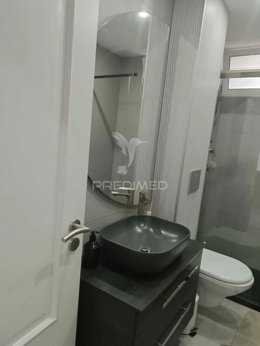Apartamento T4 para Venda em Peso da Régua e Godim Foto 9
