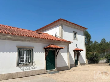Moradia T4 para Venda em Marrancos e Arcozelo