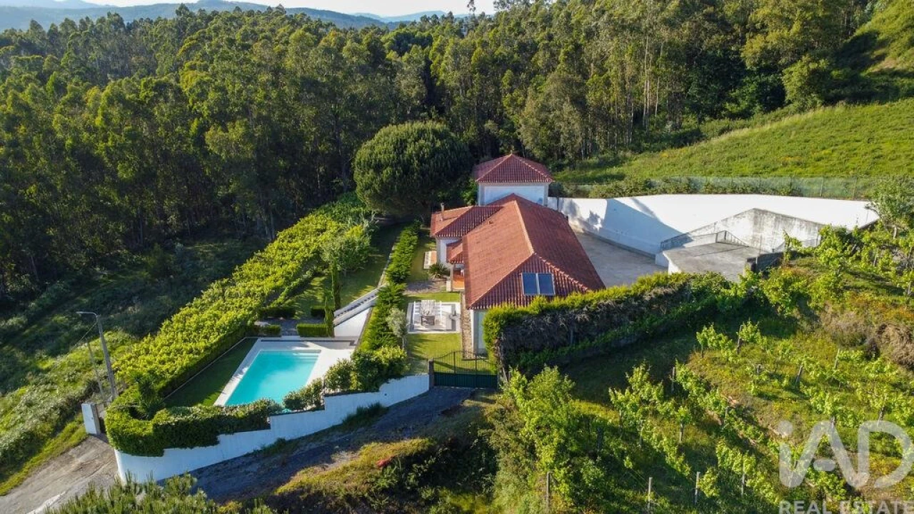 Moradia T4 para Venda em Marrancos e Arcozelo Foto 35
