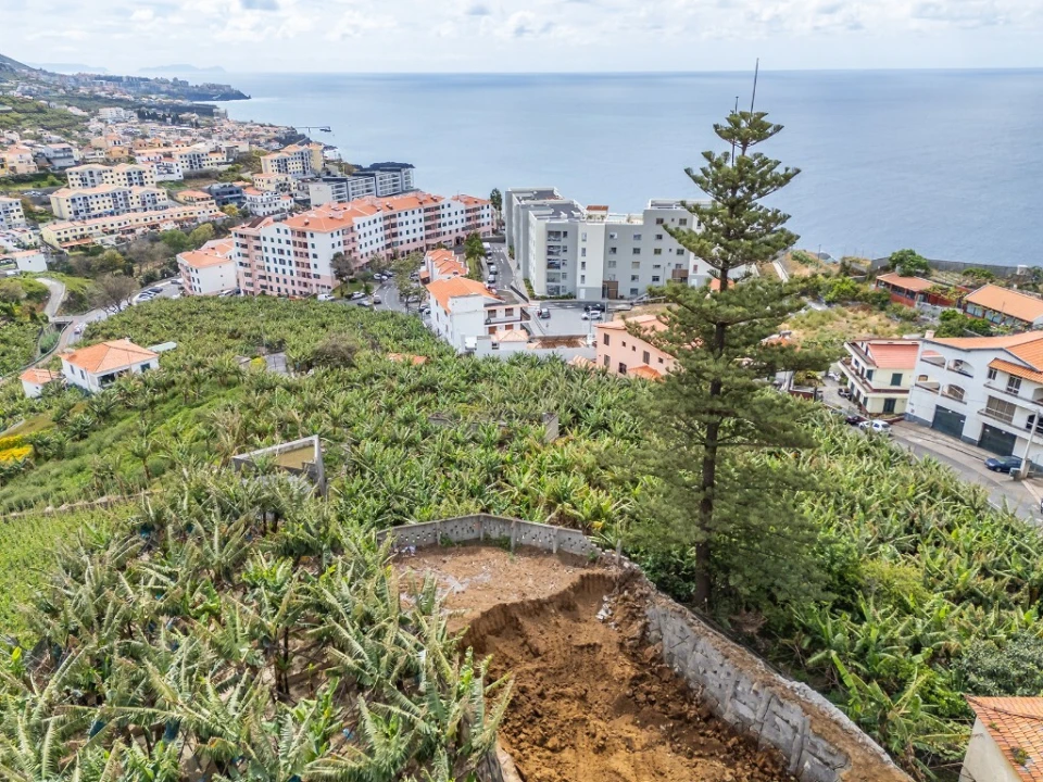 Apartamento T2 para Venda em Camara de Lobos Foto 33