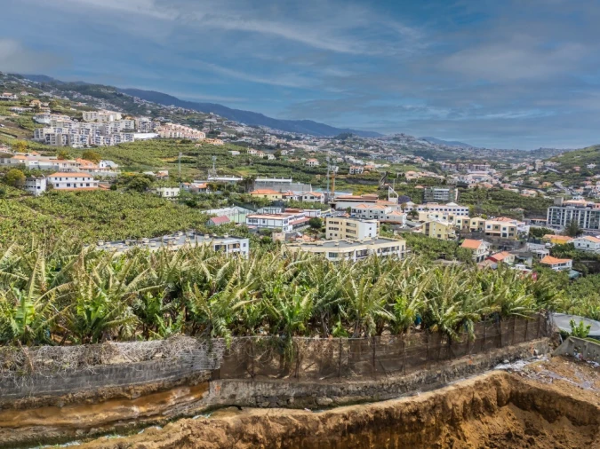 Apartamento T2 para Venda em Camara de Lobos Foto 37