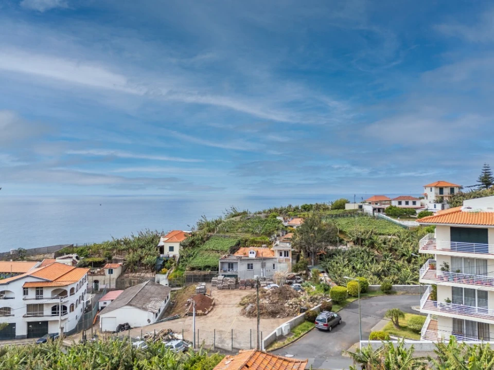 Apartamento T2 para Venda em Camara de Lobos Foto 34